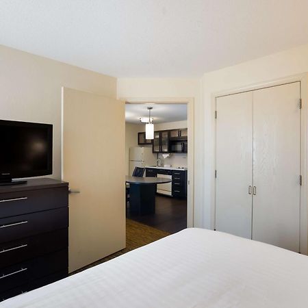 Sonesta Simply Suites Des Moines ويست دي موينز المظهر الخارجي الصورة