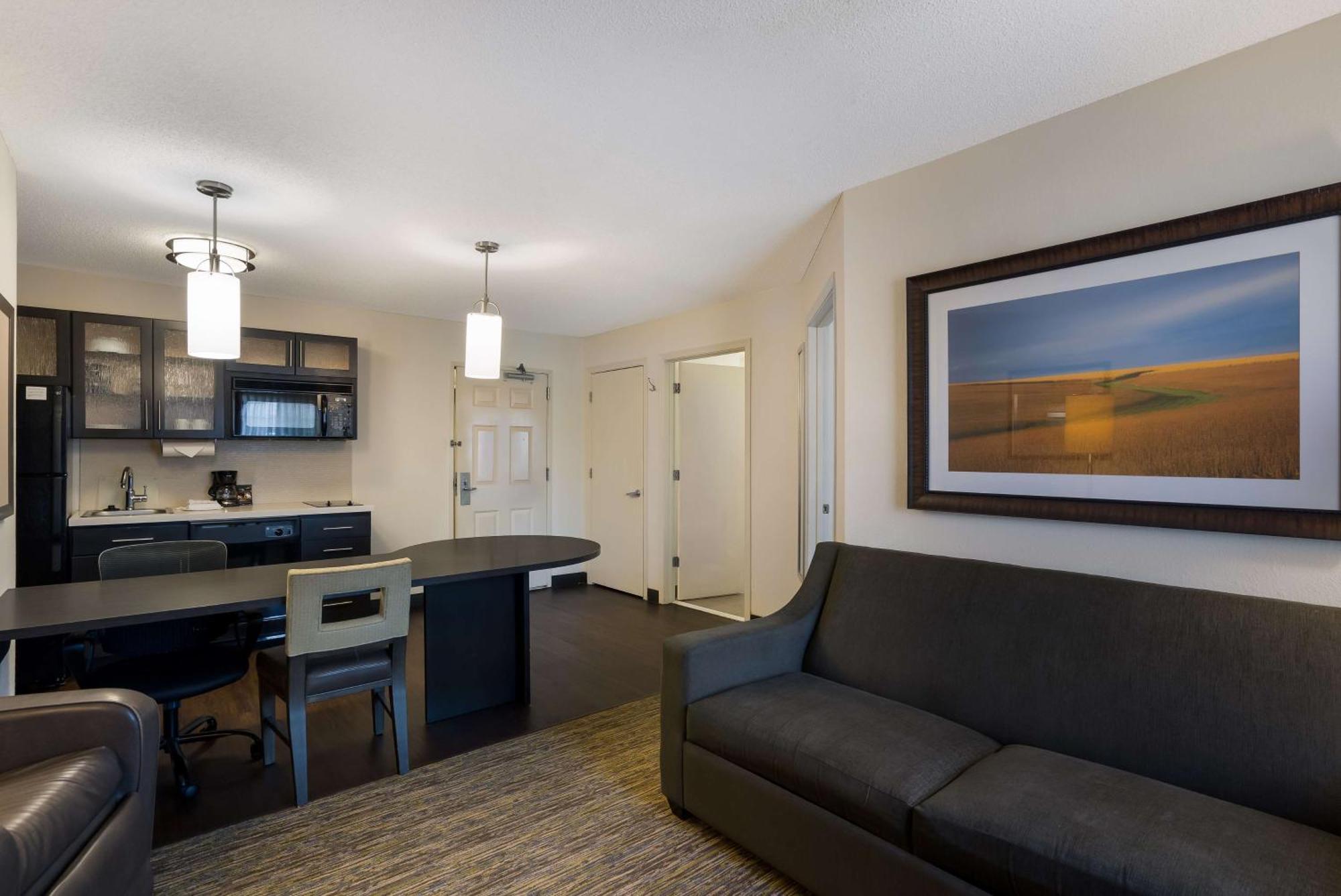 Sonesta Simply Suites Des Moines ويست دي موينز المظهر الخارجي الصورة